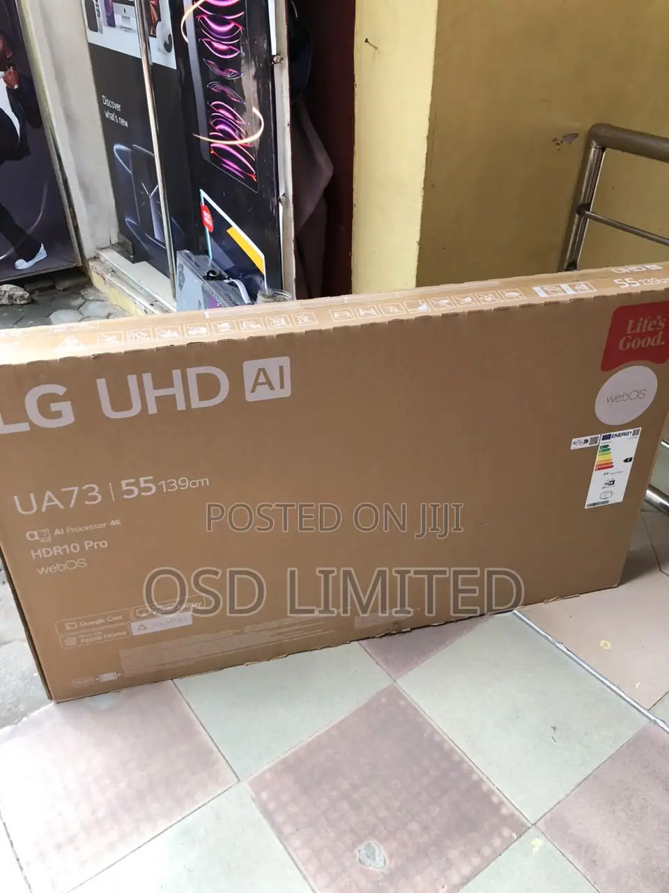 Lg : 55" Uhd Smart Tv With Α7 Ai Processor