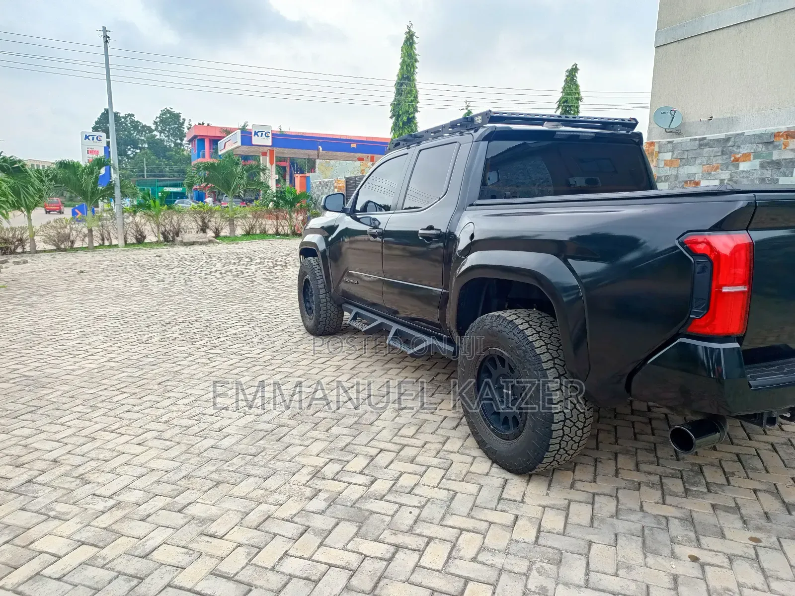 Toyota Tacoma 2025 Black