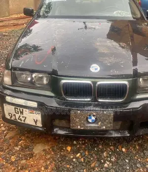 BMW 3 Series 318i RWD 1998 Green