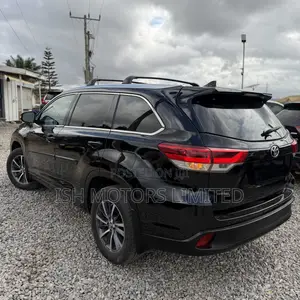 Toyota Highlander XLE 2019 Black