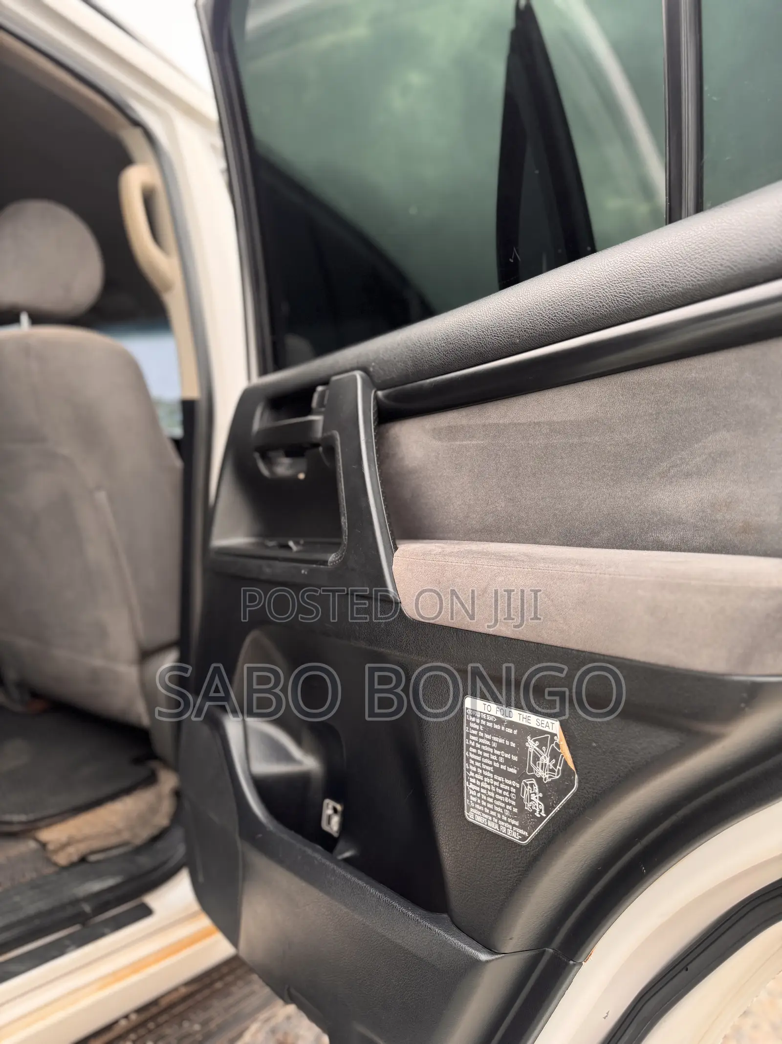 Toyota Land Cruiser Prado 4.0 i 2010 White