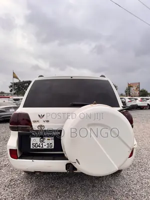 Toyota Land Cruiser Prado 4.0 i 2010 White