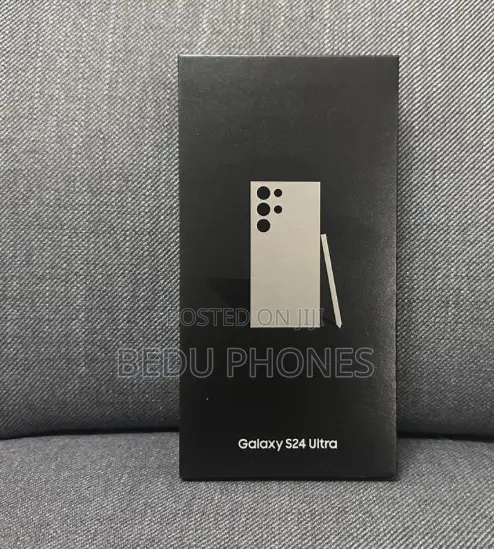 New Samsung Galaxy S24 Ultra 1 TB Gold