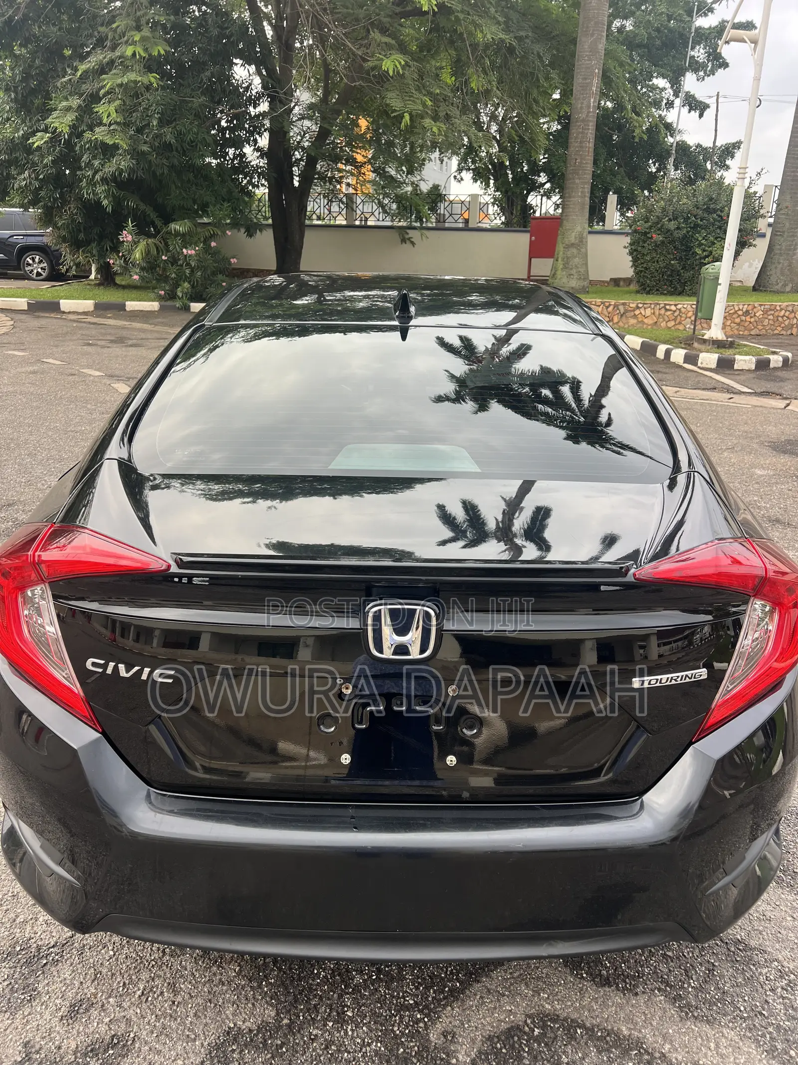 Honda Civic Touring 4dr Sedan (1.5L 4cyl) 2017 Black