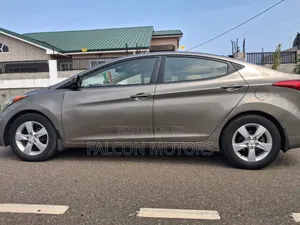 Hyundai Elantra 2013 Gray
