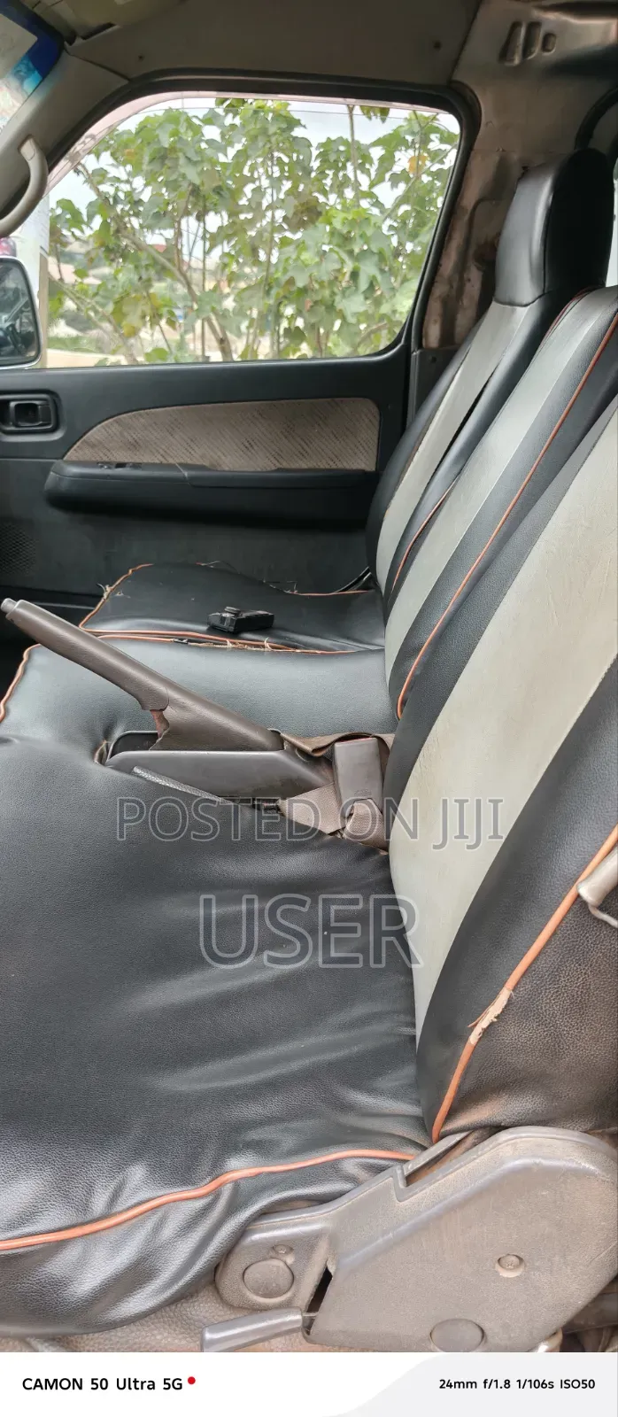 Nissan Caravan (Urvan) 2012 Silver