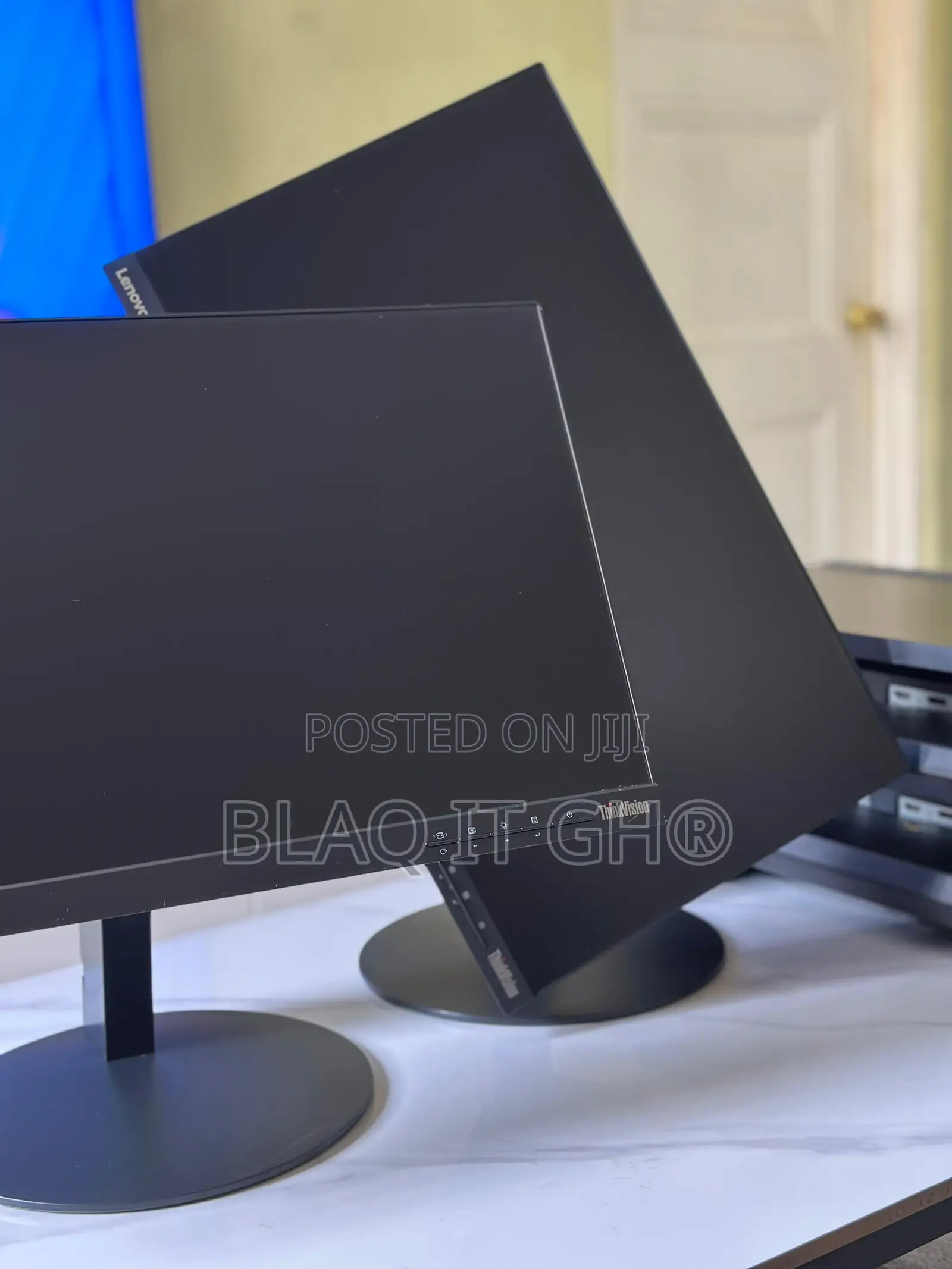 Lenovo 24 Inches Edgeless FHD Ips Monitor