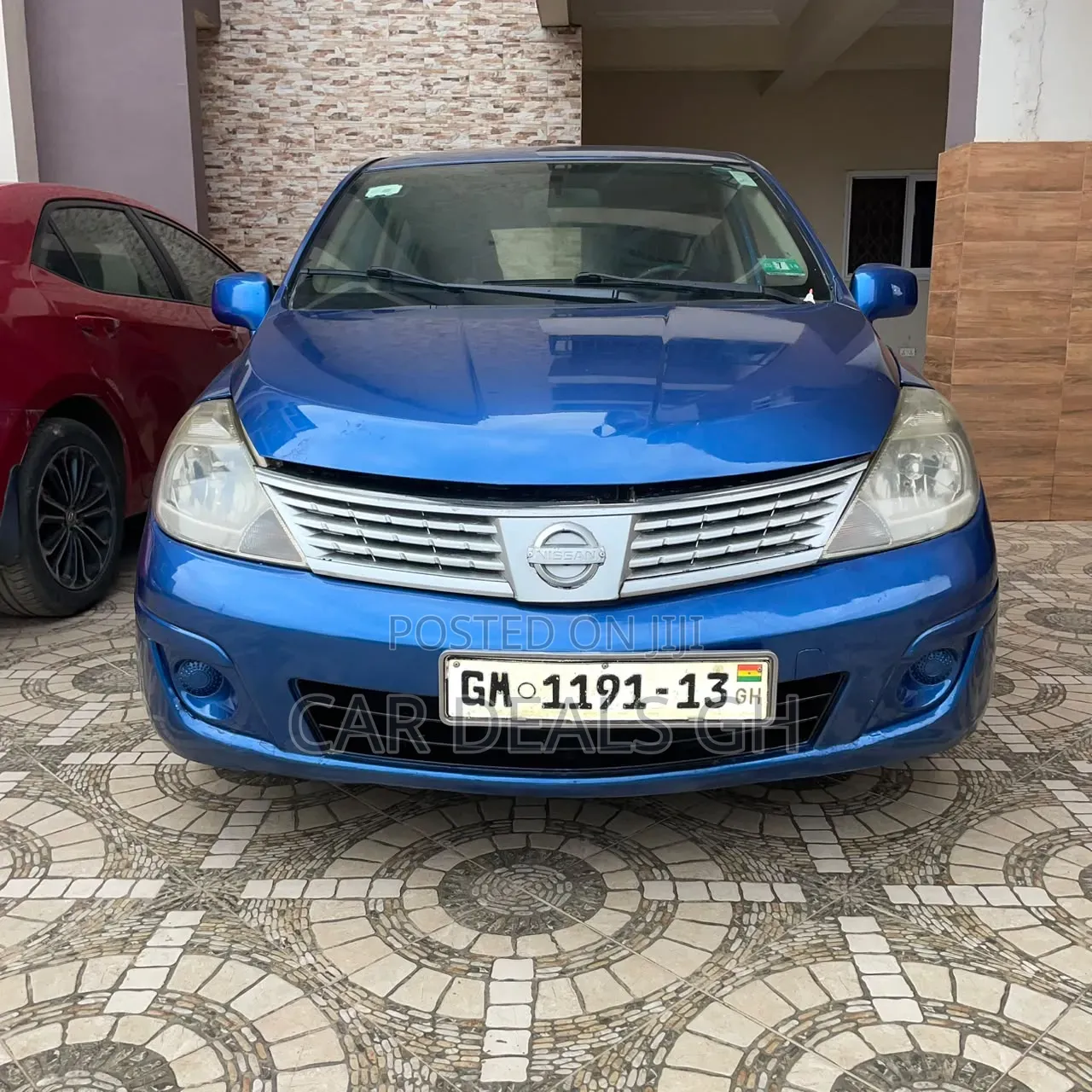 Nissan Versa 2010 Blue