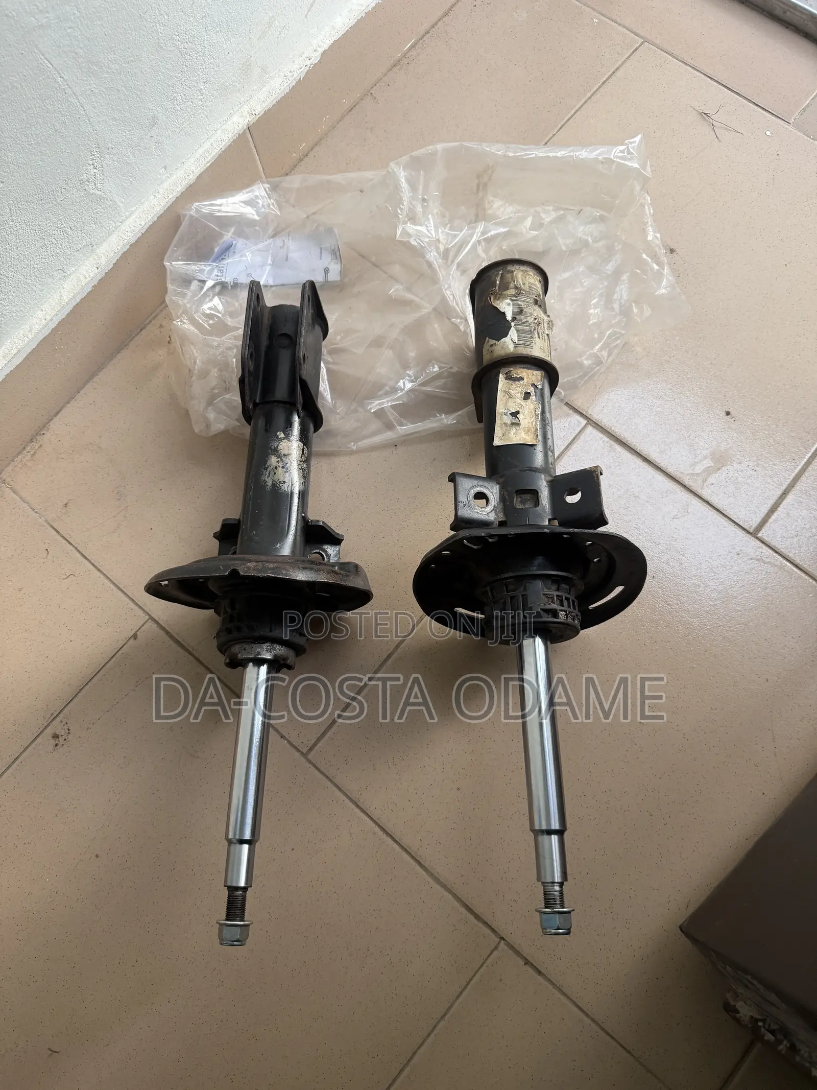Mercedez Benz C250 C300 W204 2013/2014 Front Shock Absorber