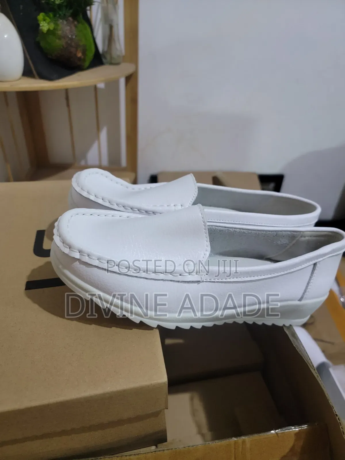 Nurses Shoes