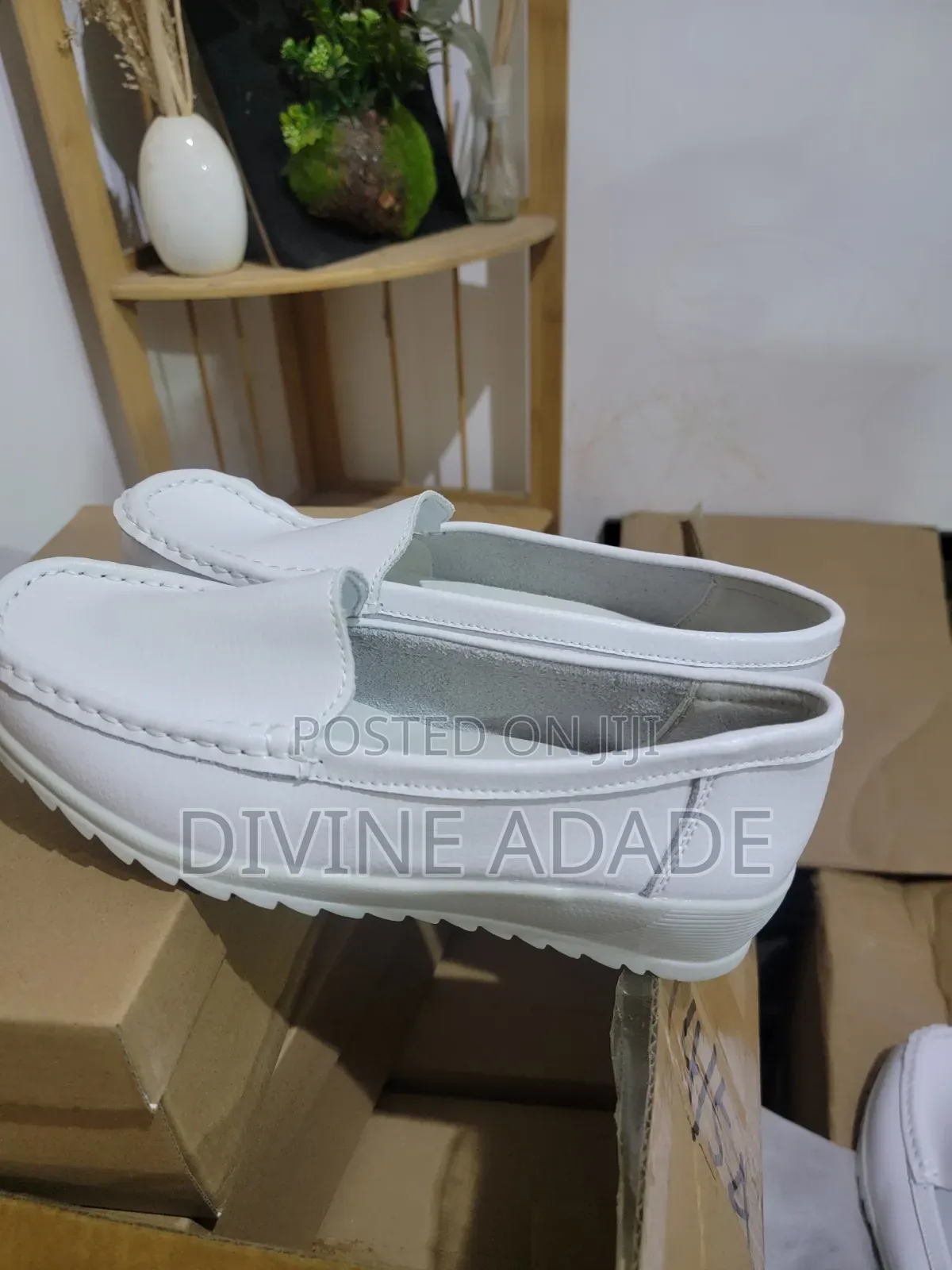 Nurses Shoes