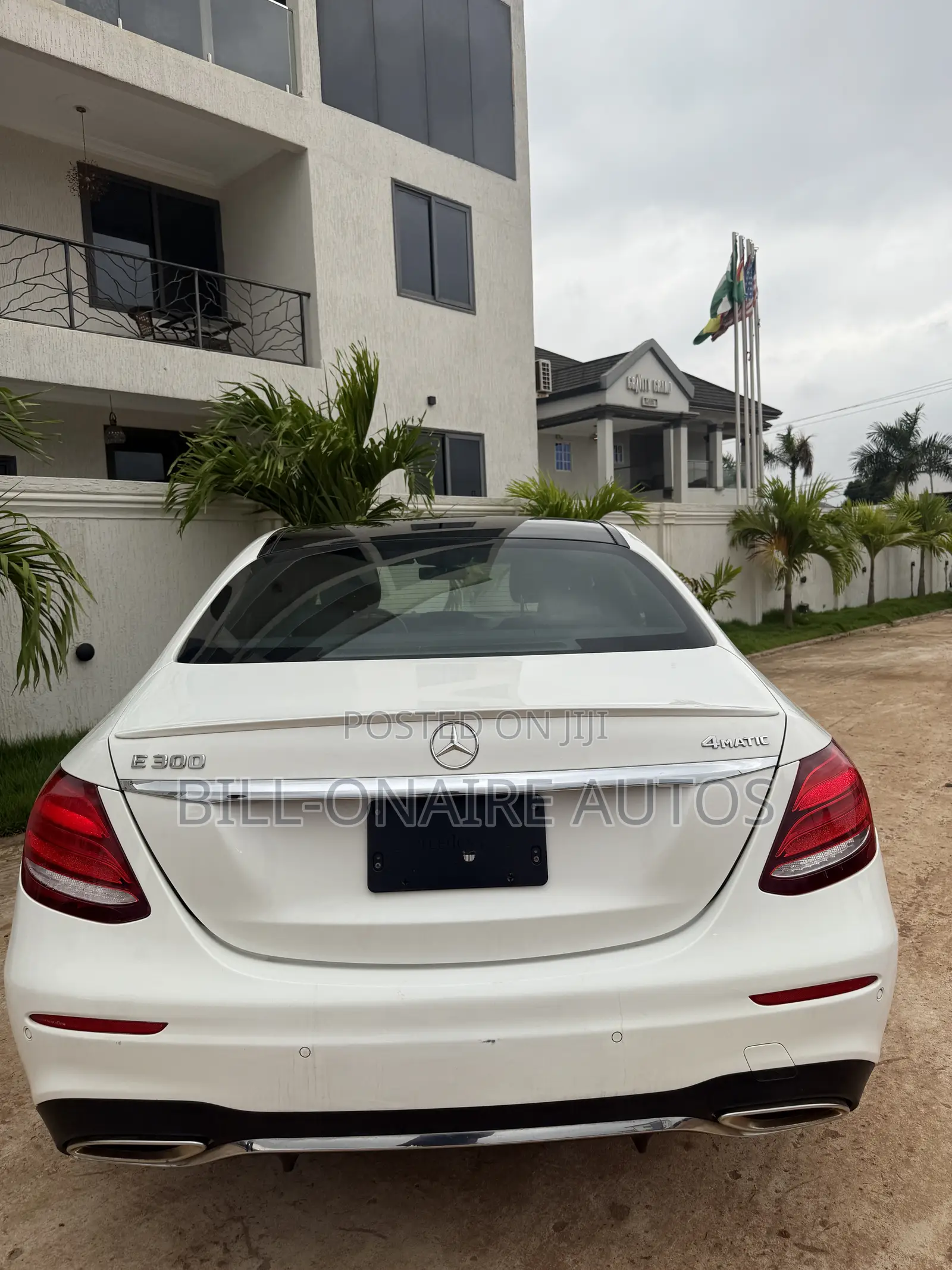 Mercedes-Benz E300 2018 White