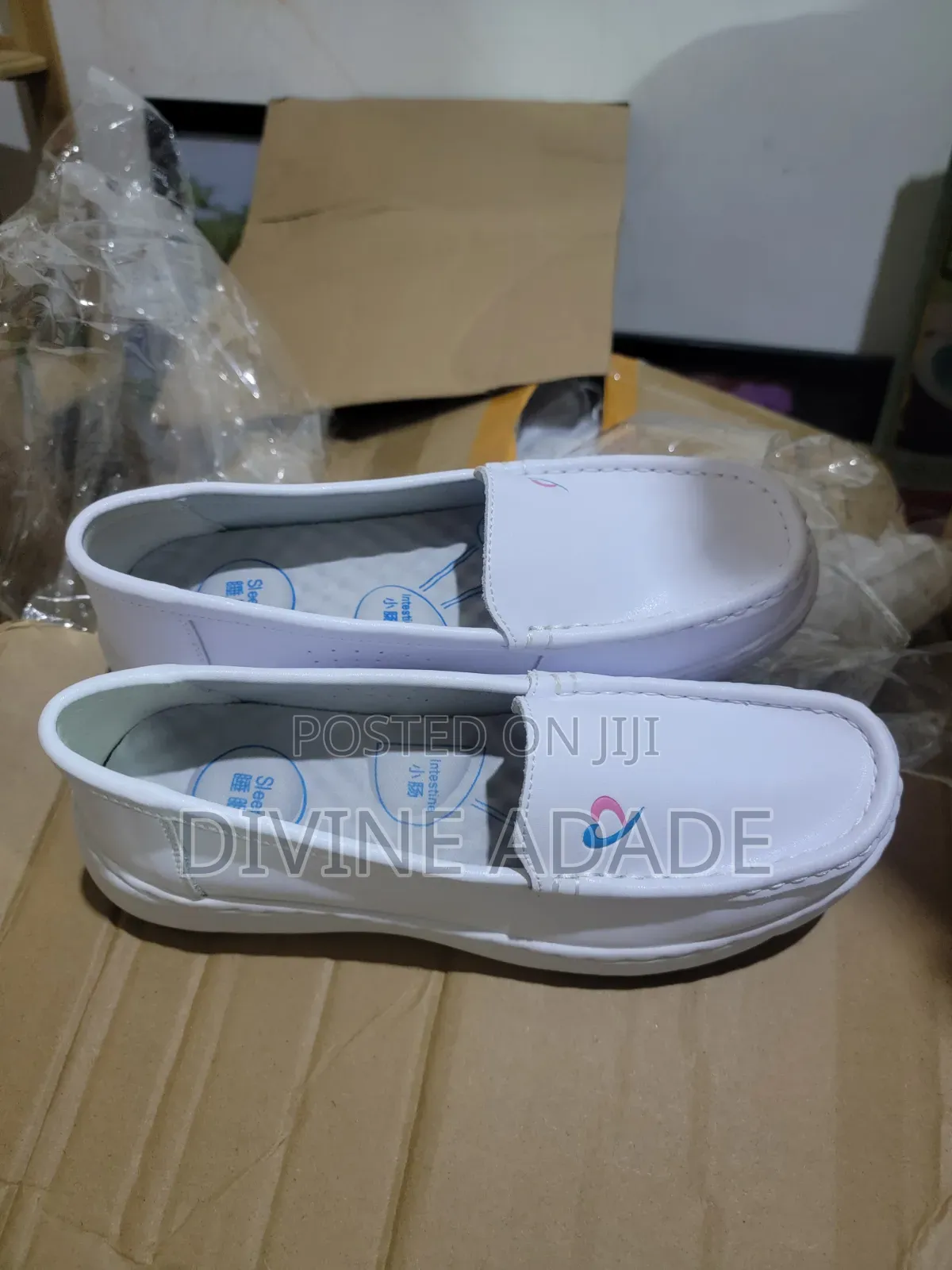Nurses Shoes