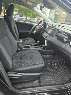 Toyota RAV4 LE 4dr SUV AWD (2.5L 4cyl 6A) 2018 Black