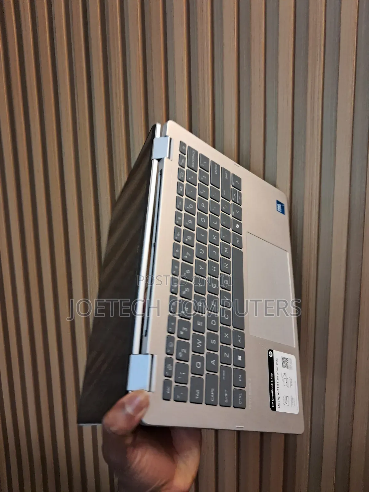 New Laptop HP OmniBook 5 Flip 14-fp0023dx 16GB Intel Core i7 SSD 512GB