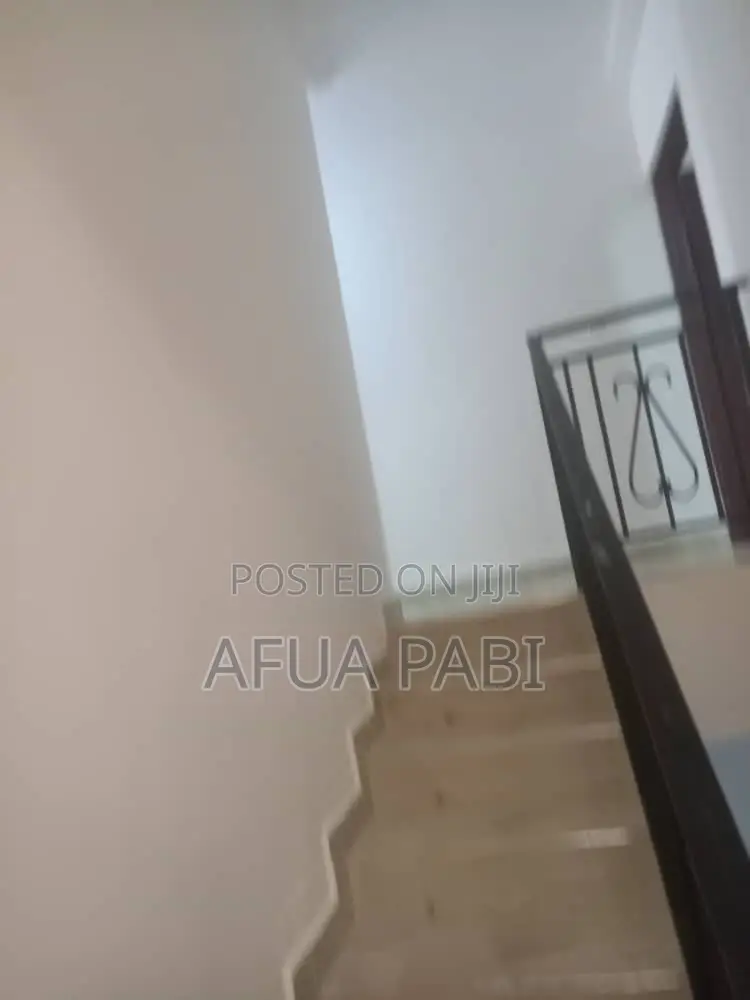 3bdrm Townhouse/Terrace in Abokobi, Accra Metropolitan for sale
