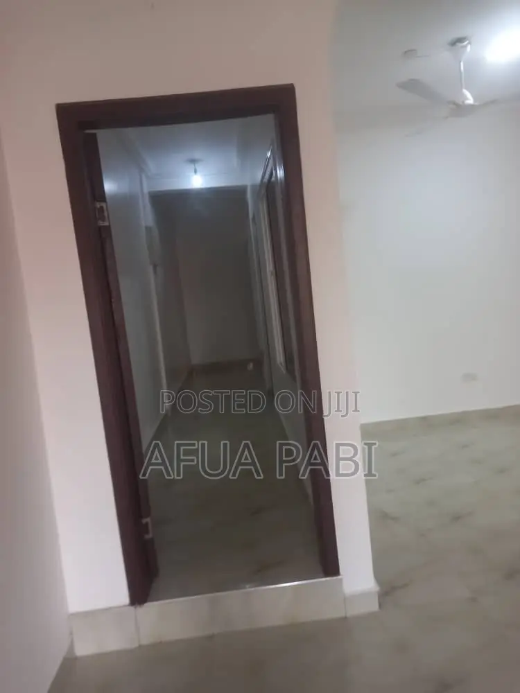 3bdrm Townhouse/Terrace in Abokobi, Accra Metropolitan for sale
