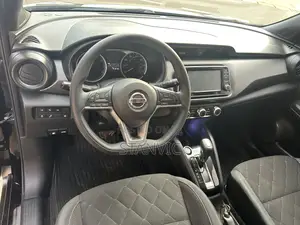 Nissan Kicks SV 2020 Black