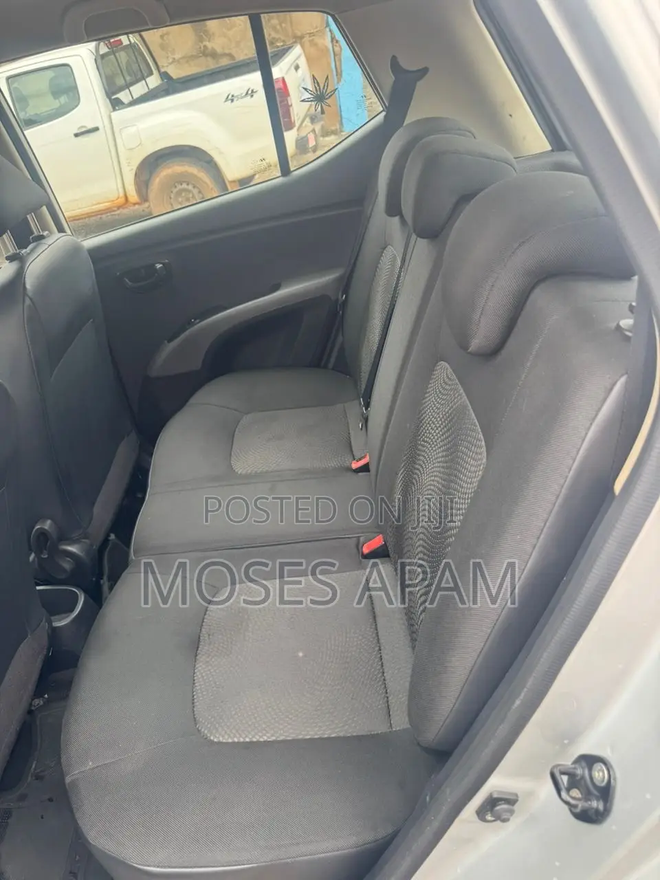 Hyundai I10 2011 Silver