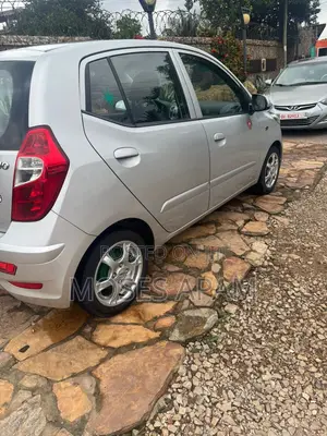 Hyundai I10 2011 Silver