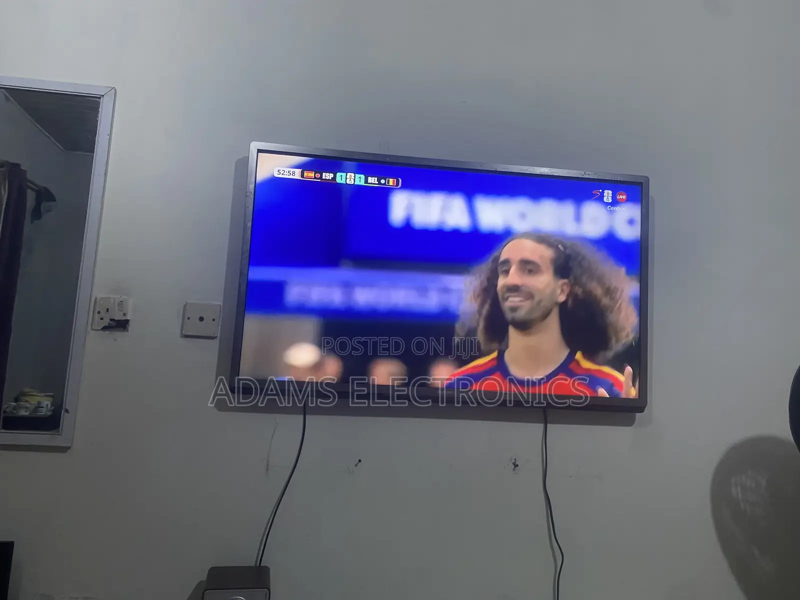 A Very Nice Home Used Digital Satellite 46 Inches Philips Tv for Sale