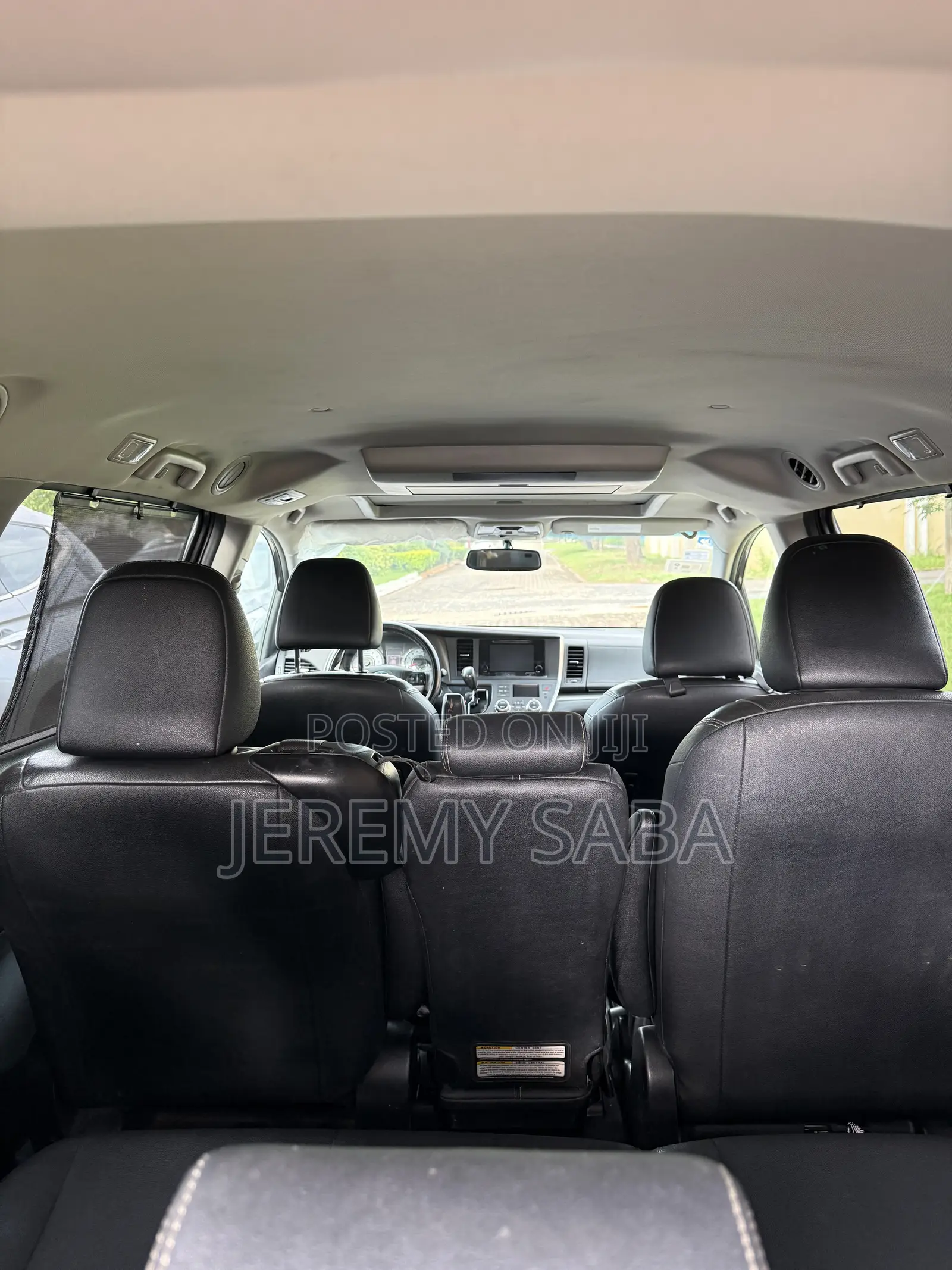 Toyota Sienna 2017 Silver