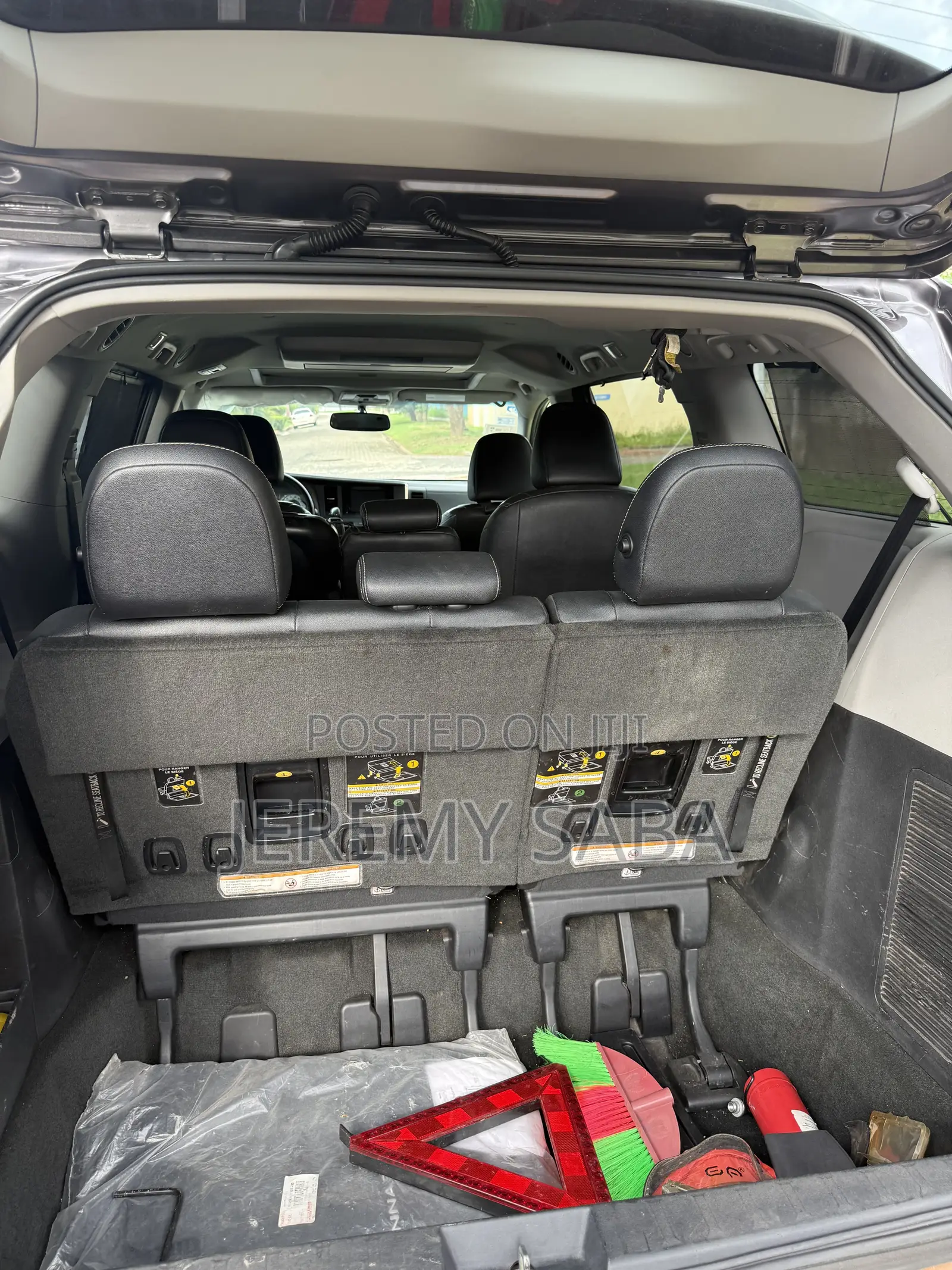 Toyota Sienna 2017 Silver