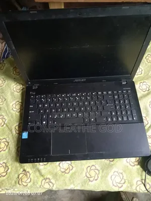 Laptop Asus ASUSPRO P2440UA 4GB Intel Core i3 HDD 256GB