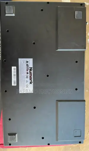 Numark Nv 4-Channel Dual-Display Serato Dj Controller