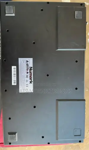 Numark Nv 4-Channel Dual-Display Serato Dj Controller