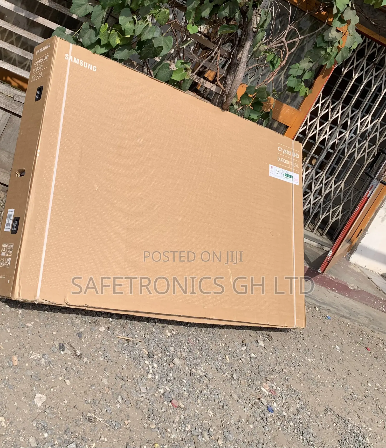 Fresh in Box Samsung 85" Du8000 2024 Crystal Uhd Smart Tv