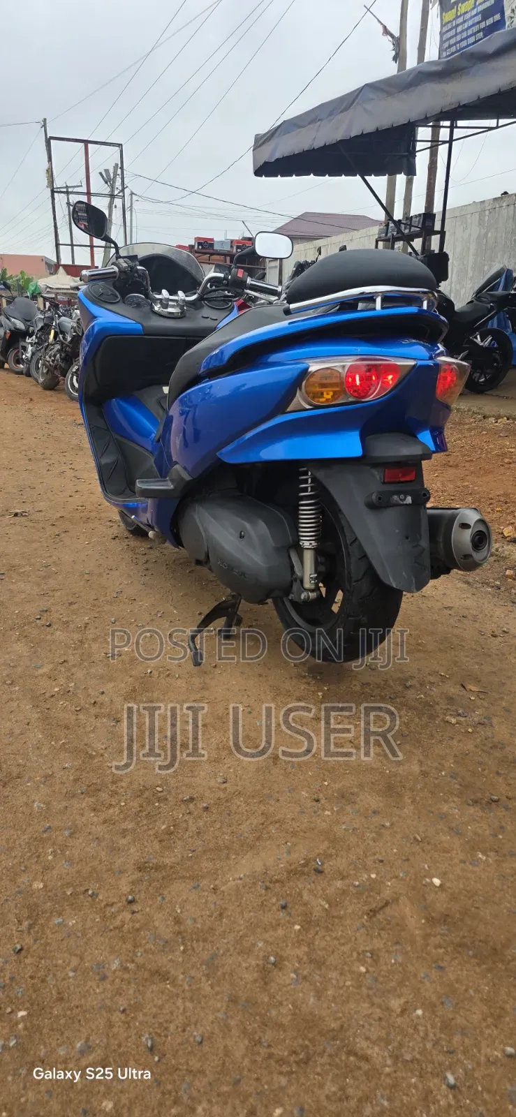 Honda Forza 2018 Blue