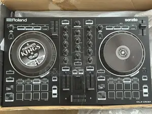 Roland Dj-202 Serato Dj Controller 2-Channel