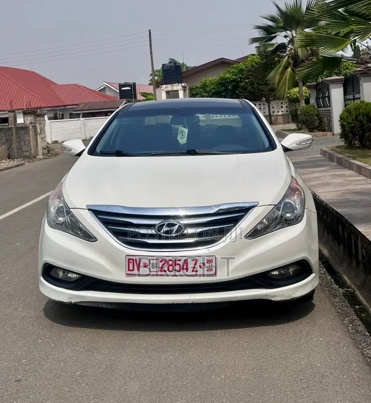 Hyundai Sonata Limited 4dr Sedan (2.0L 4cyl Turbo 6A) 2014 White
