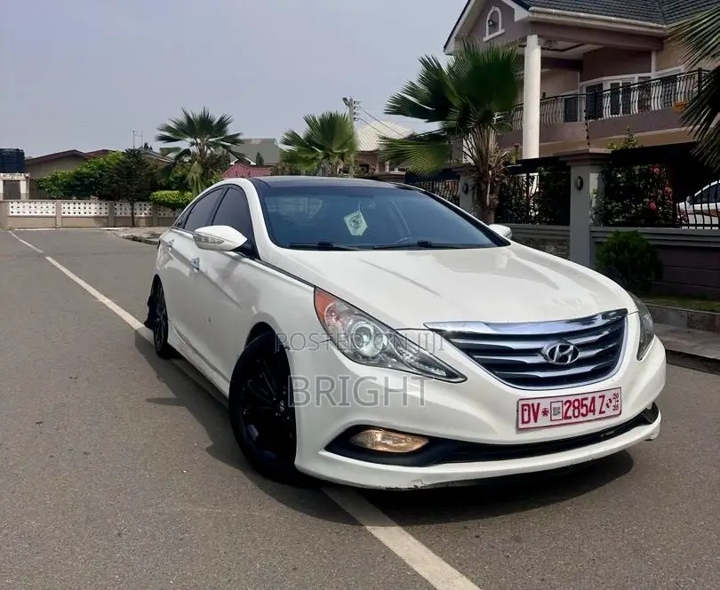 Hyundai Sonata Limited 4dr Sedan (2.0L 4cyl Turbo 6A) 2014 White
