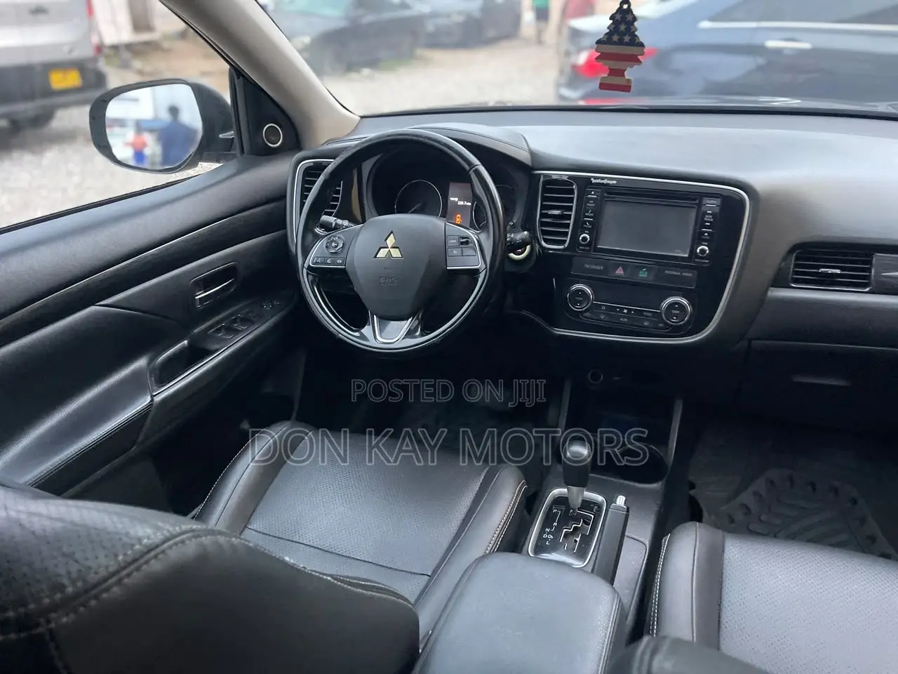 Mitsubishi Outlander SEL FWD 2016 Black