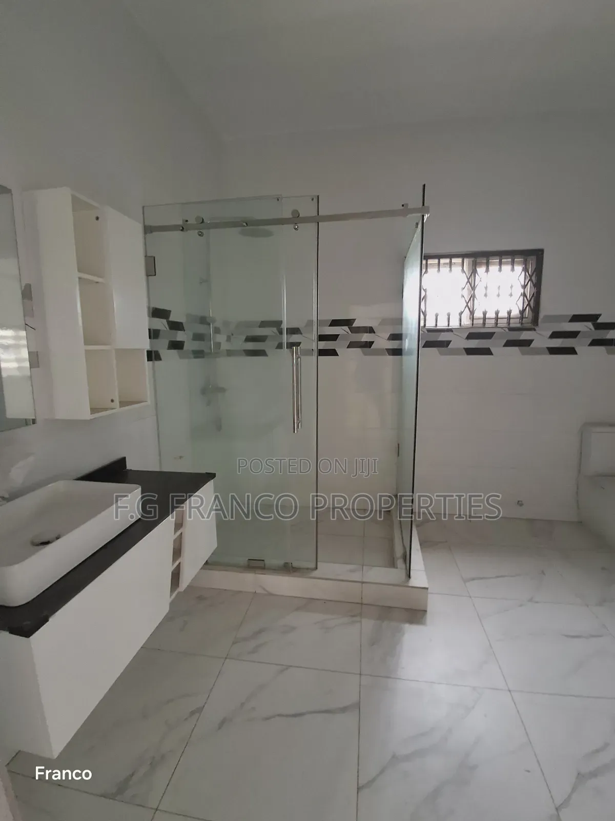 4bdrm House in Kg, Franco, Manet Junction for sale