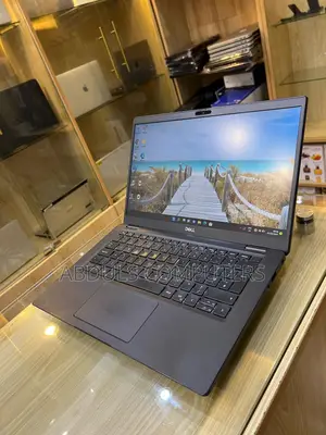 Laptop Dell Latitude 7490 8GB Intel Core i7 SSD 256GB