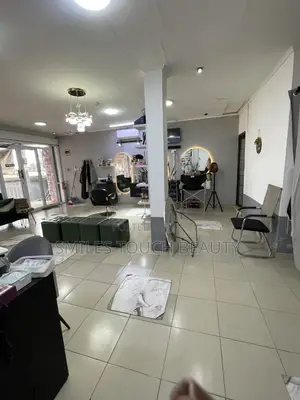 Beauty Salon (Unisex) for Rent(2years)