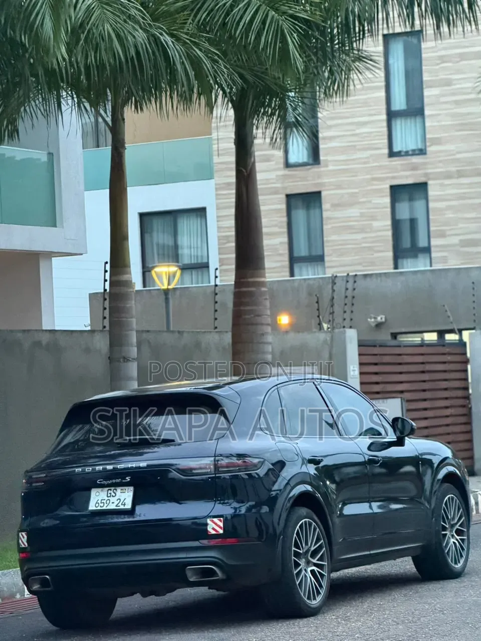 Porsche Cayenne 2020 Black