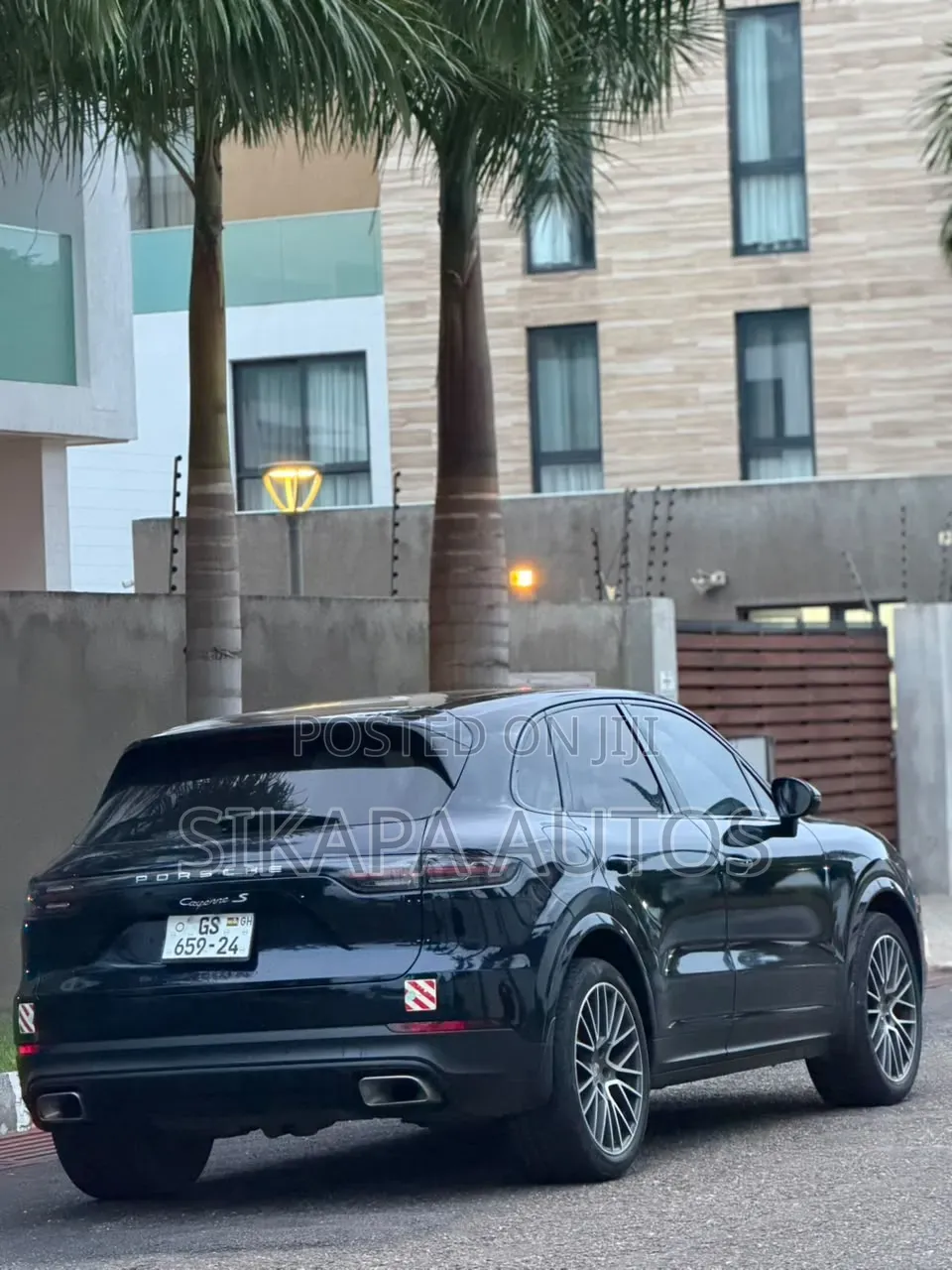 Porsche Cayenne 2020 Black