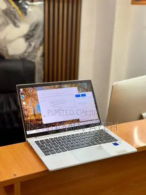 Laptop HP EliteBook 830 G8 16GB Intel Core i7 SSD 256GB