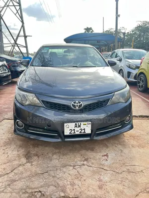 Toyota Camry 2014 Gray
