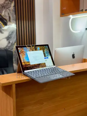 Laptop Microsoft Surface Pro 6 8GB Intel Core i5 SSD 256GB