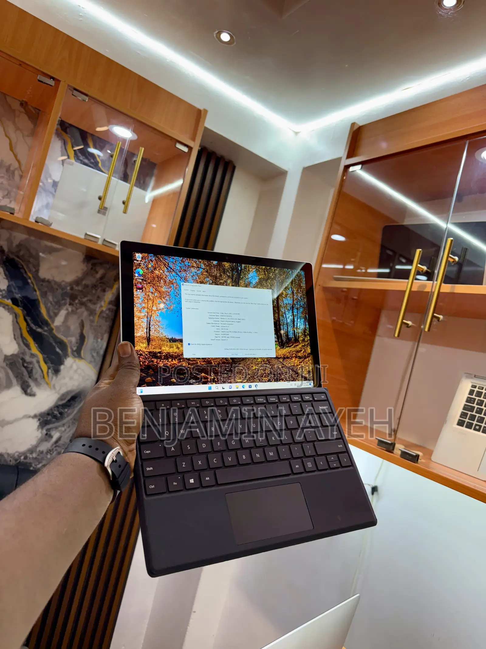 Laptop Microsoft Surface Pro 6 8GB Intel Core i5 SSD 256GB