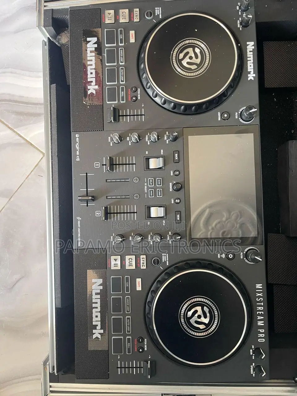 Numark Mixstream Pro