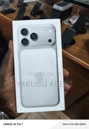 New Apple iPhone 17 Pro Max 512 GB Silver