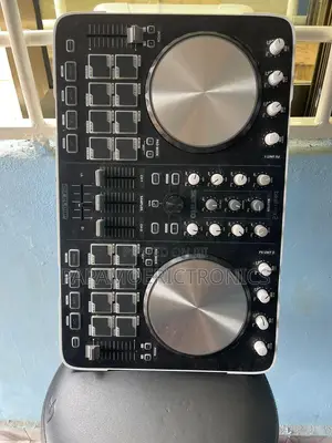 Reloop Beatmix 2, 2-Deck Serato