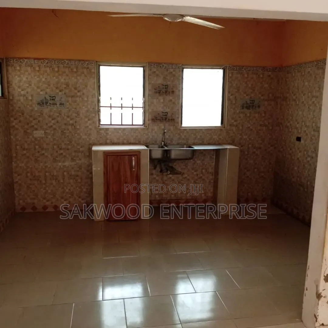 1bdrm Apartment in Sakwood Enterprise, Oyibi for rent