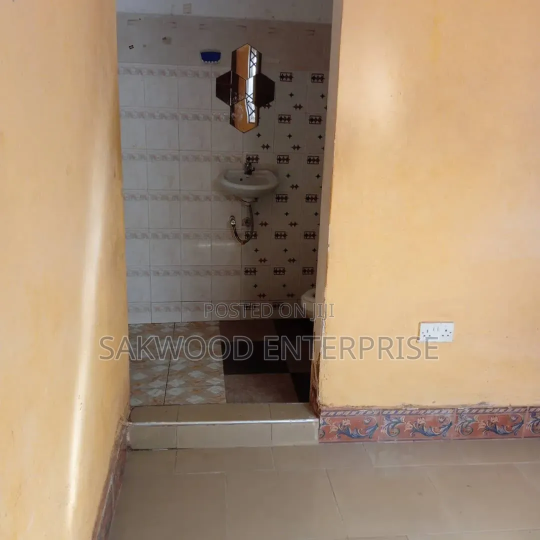 1bdrm Apartment in Sakwood Enterprise, Oyibi for rent